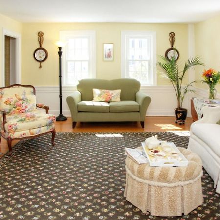 The Inn At Yarmouth Port (Adults Only) מראה חיצוני תמונה