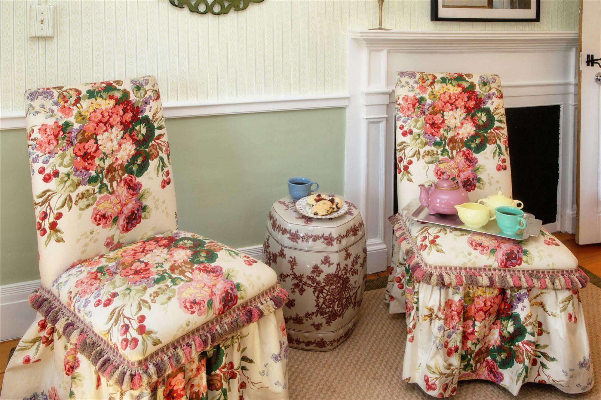 The Inn At Yarmouth Port (Adults Only) מראה חיצוני תמונה