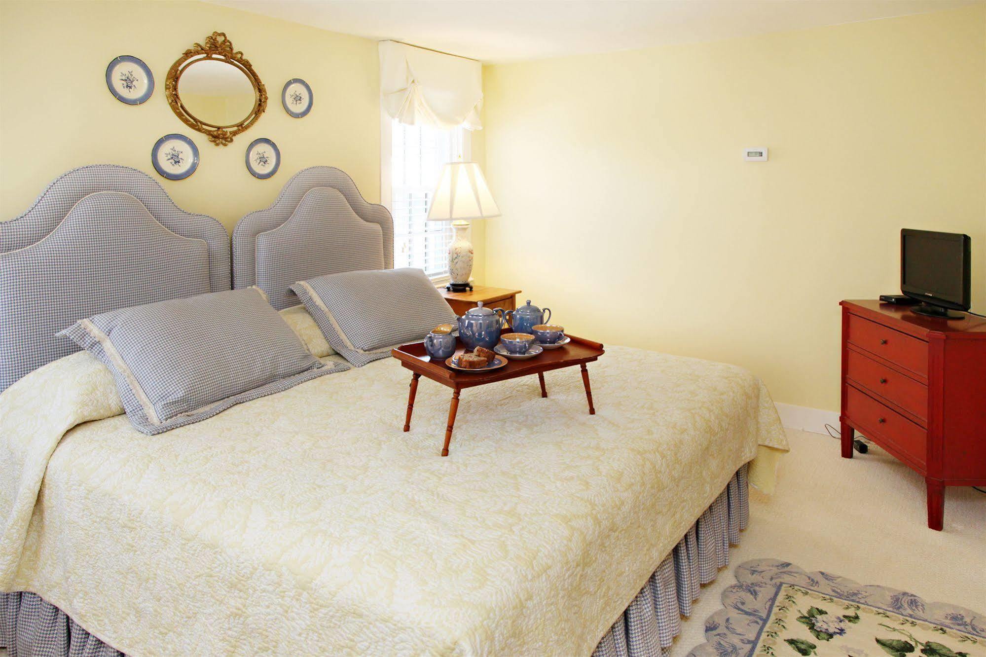 The Inn At Yarmouth Port (Adults Only) מראה חיצוני תמונה