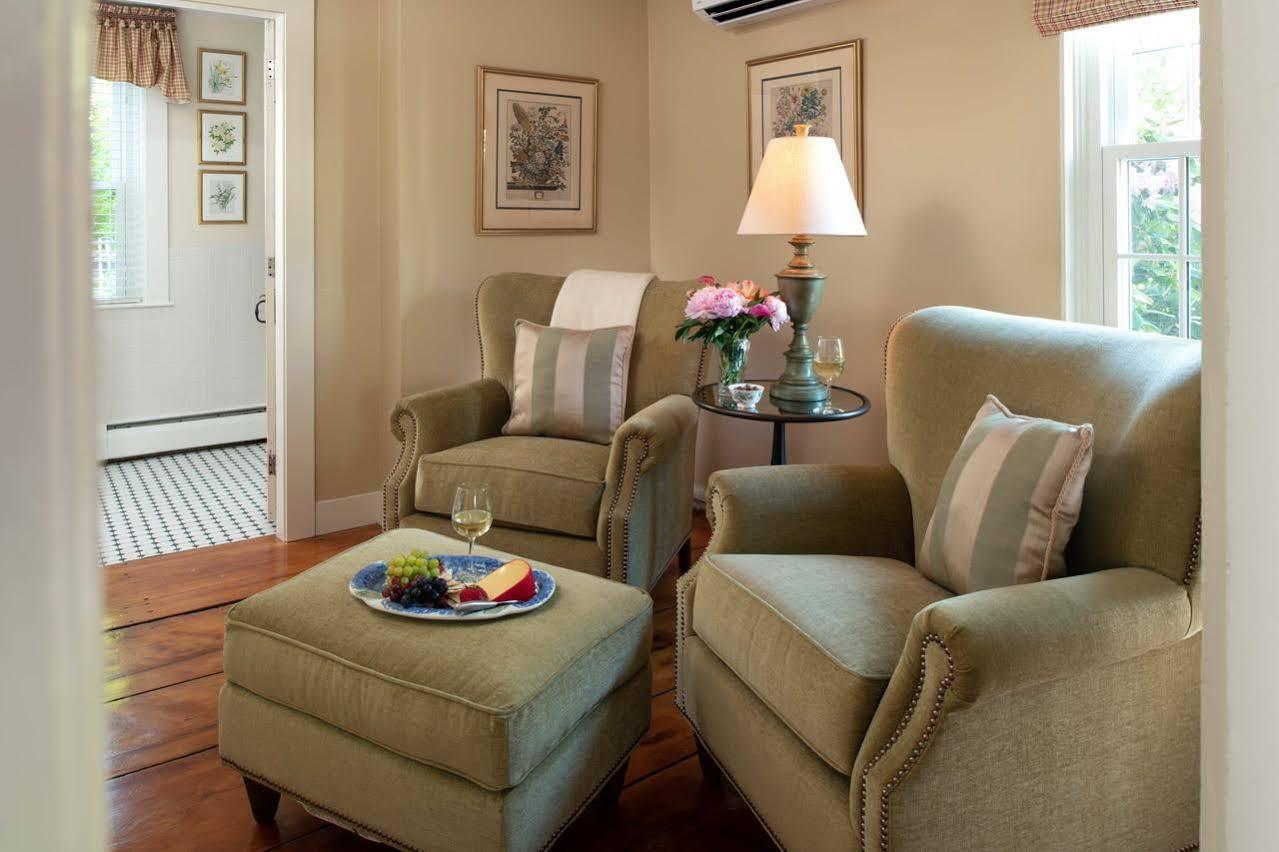 The Inn At Yarmouth Port (Adults Only) מראה חיצוני תמונה
